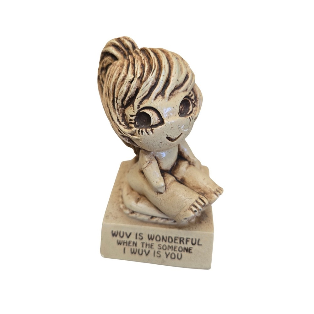 Vintage 1970 PAULA Figurine "Wuv Is Wonderful Love" W-168 Girl Sitting on Pillow